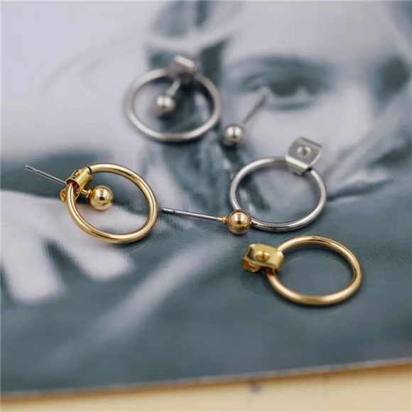 3/$30 💛 Minimalist Bead Circle Stud Earrings - Picture 3 of 4